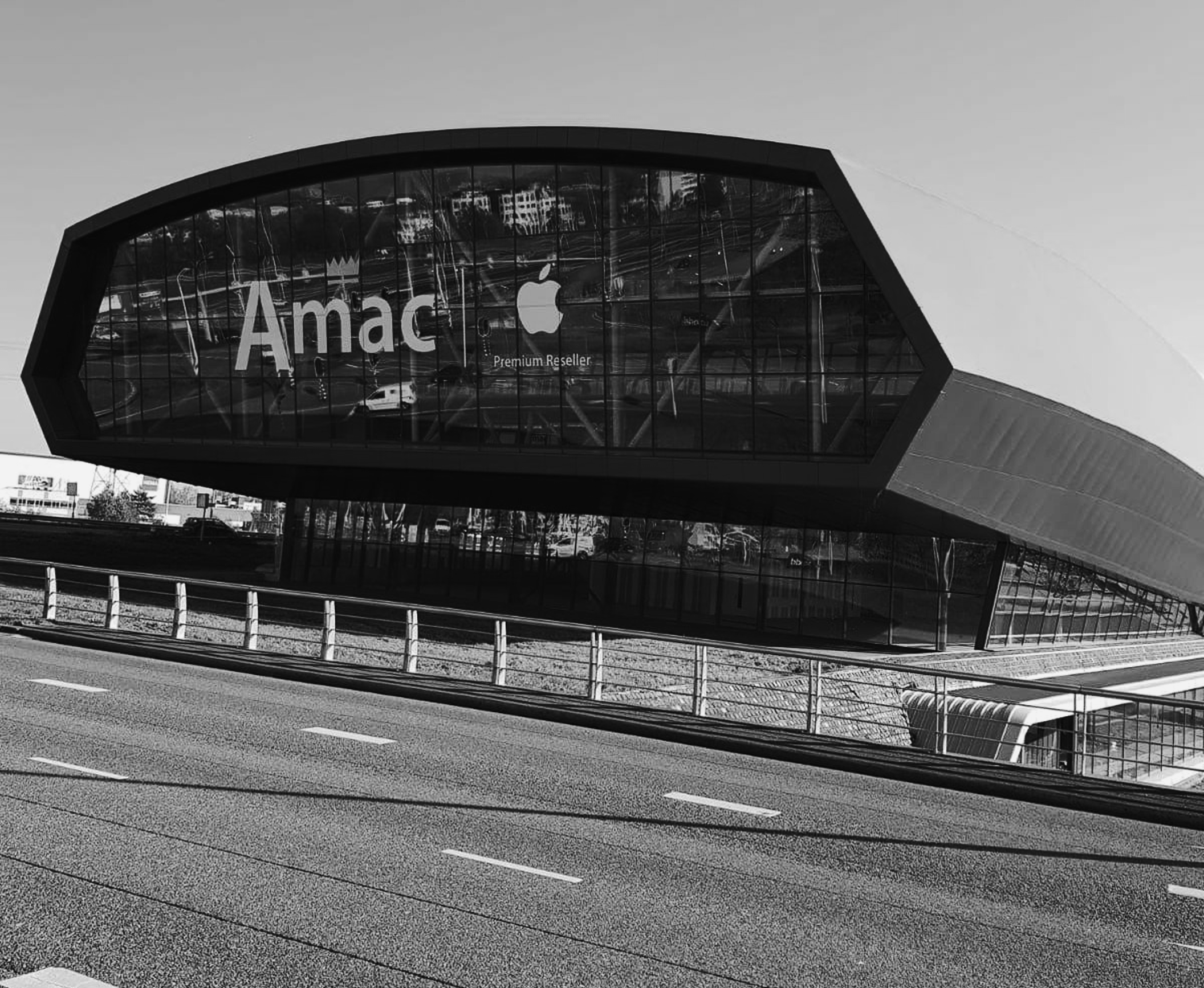 Amac — Apple Premium Reseller